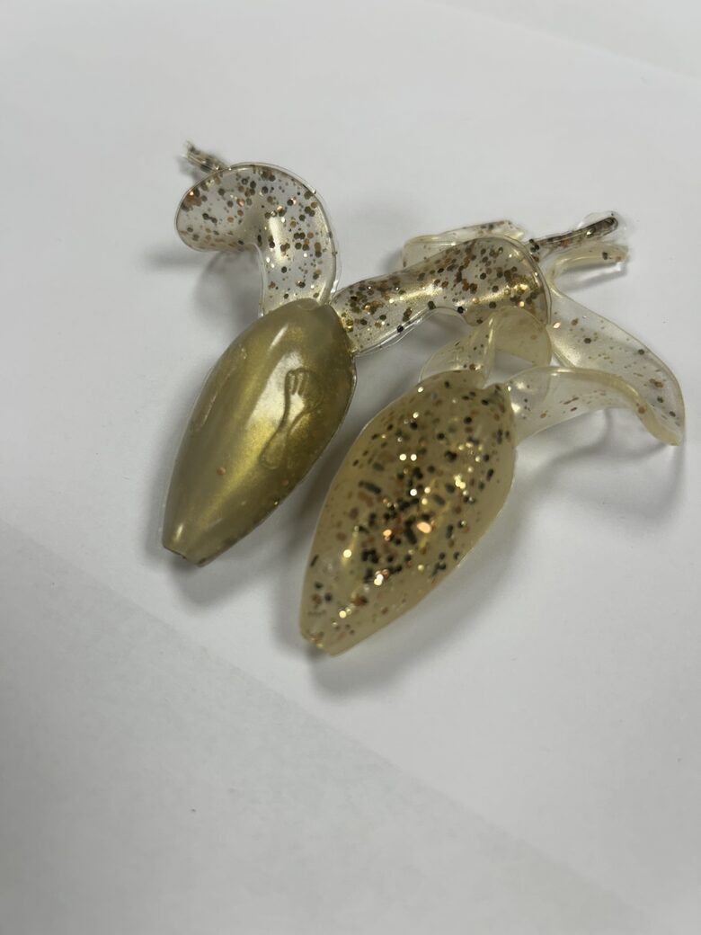 Relax Banjo Frog L001