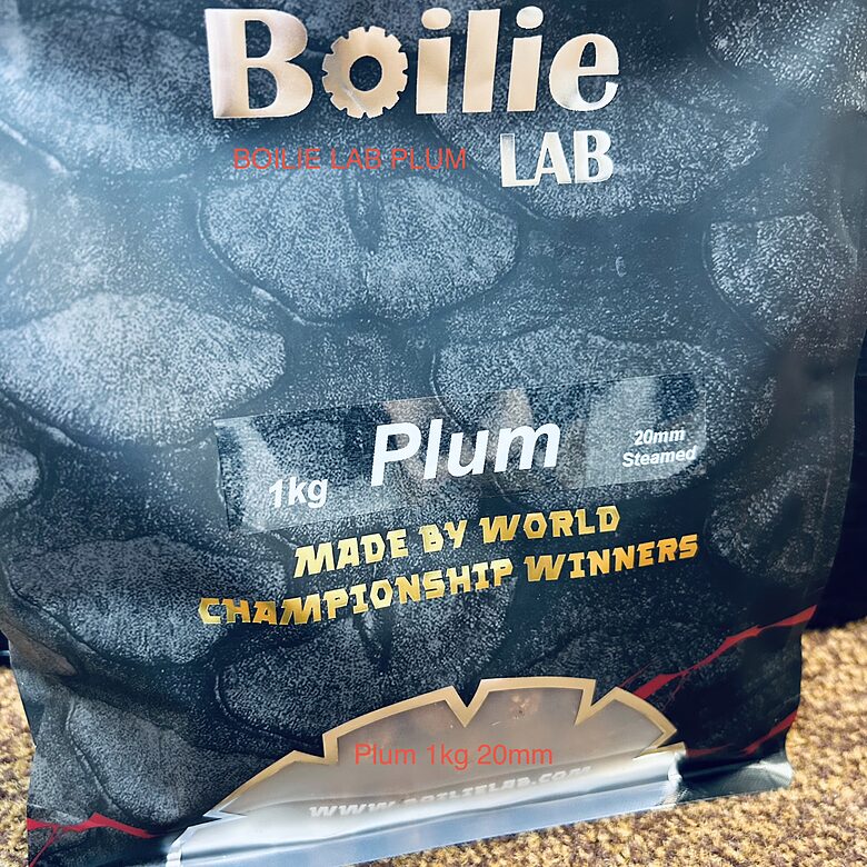 BOILIE LAB PLUM 1kg 20mm