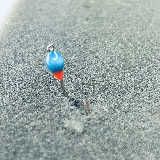 Plastmasas mormiška ar cilpiņu