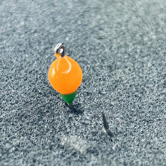 Plastmasas mormiška ar cilpiņu