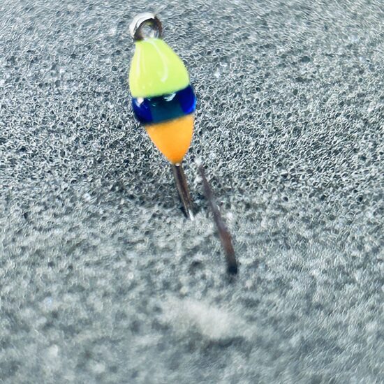 Plastmasas mormiška ar cilpiņu