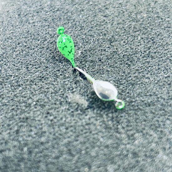 Spoguļāķi ar cilpiņu